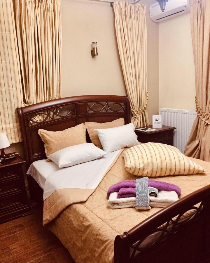 Arxontiko Vetrina Hotel ภายนอก รูปภาพ